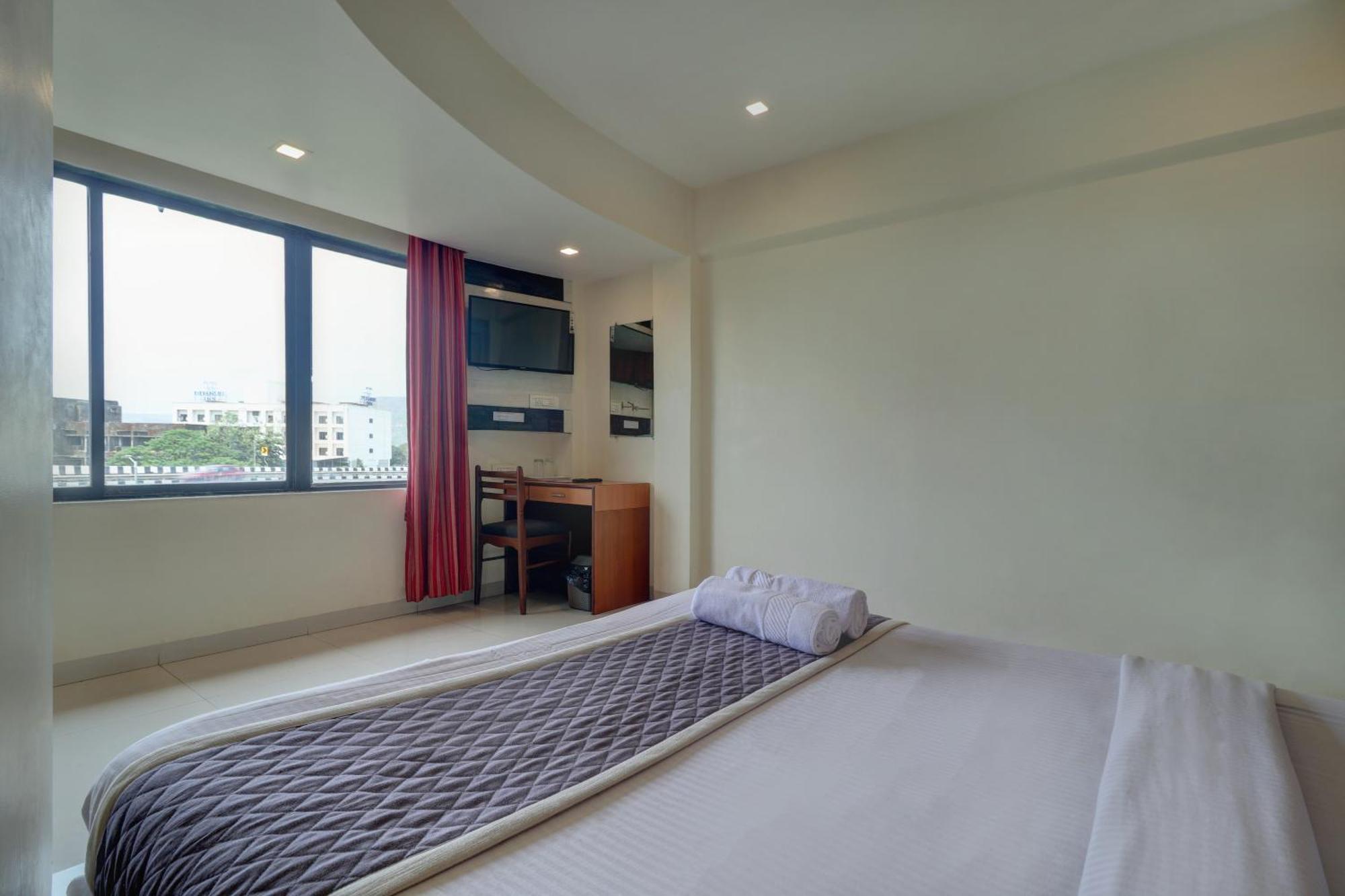 Hotel New Sarovar Grand Panvel Ngoại thất bức ảnh