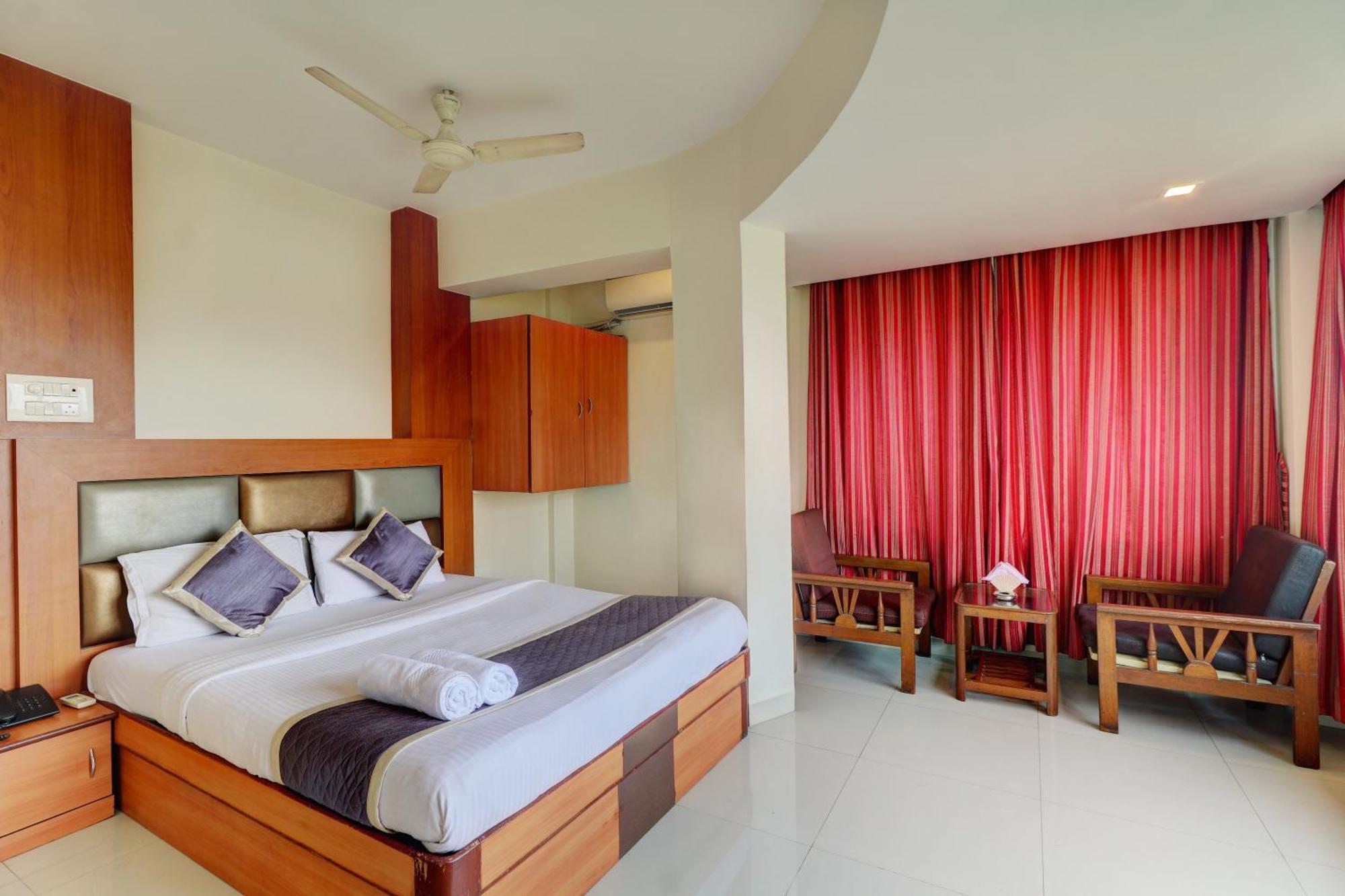 Hotel New Sarovar Grand Panvel Ngoại thất bức ảnh