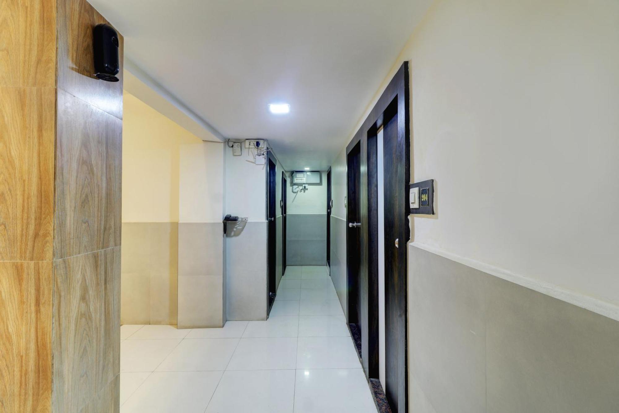 Hotel New Sarovar Grand Panvel Ngoại thất bức ảnh