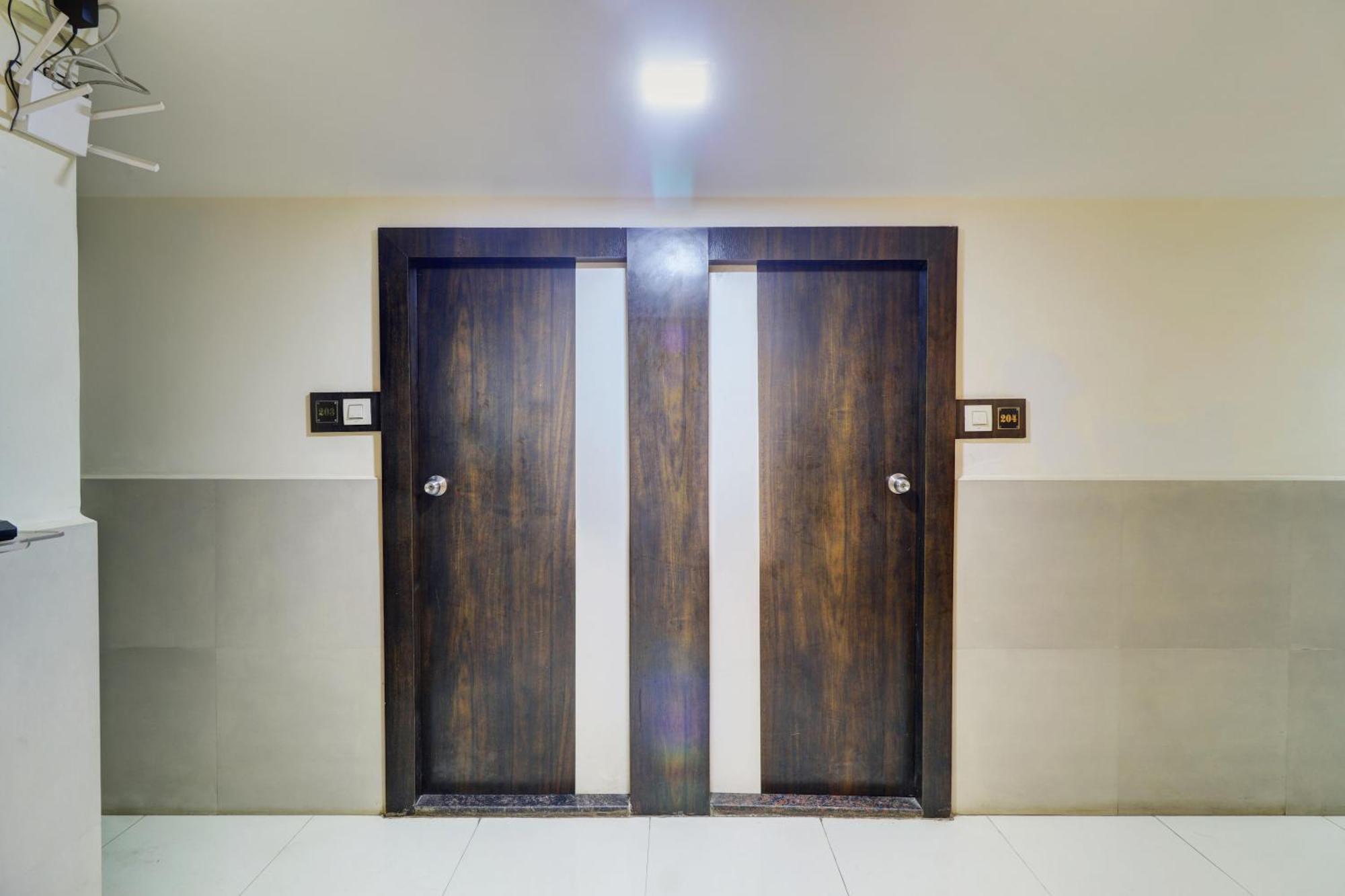 Hotel New Sarovar Grand Panvel Ngoại thất bức ảnh